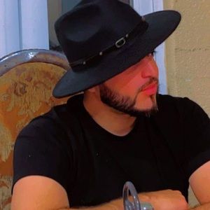 Meet your Posher, Armando